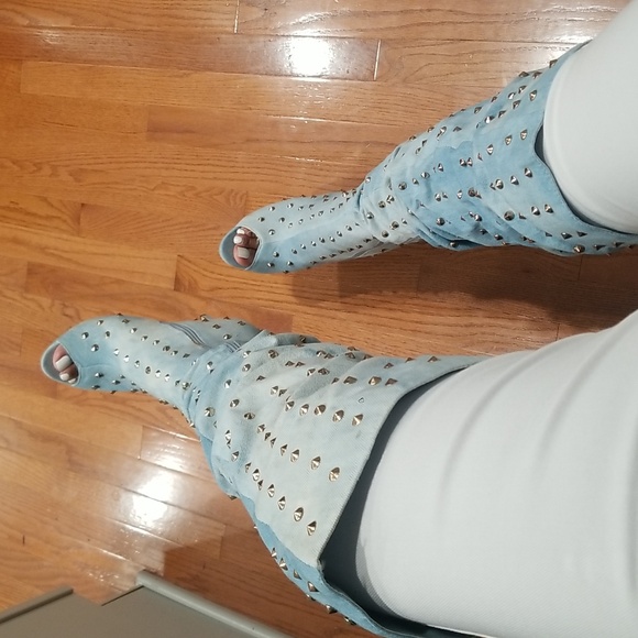 Brand New Denim Studded Boots size 10 - Picture 2 of 9